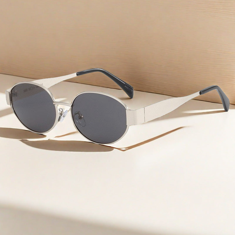 Vintage Oval Metal Sunglasses for Women – Retro Chic Eyewear